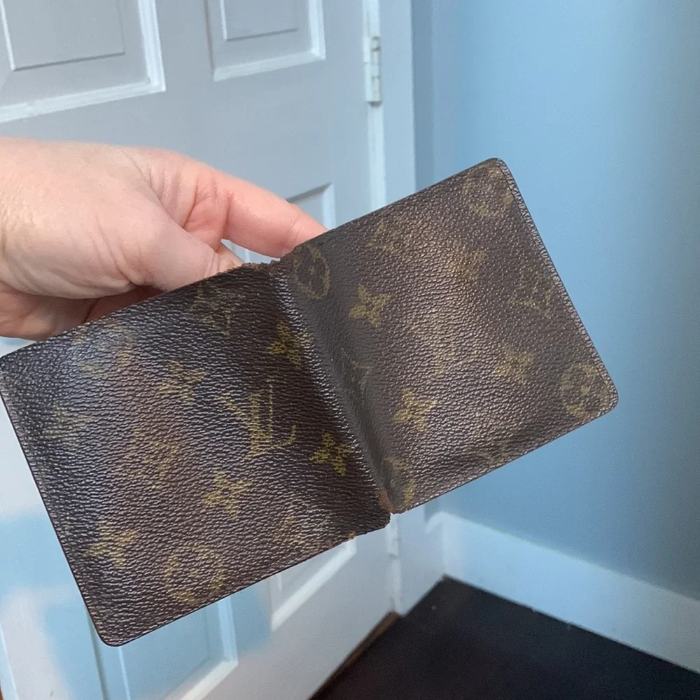 1998 authentic Louis Vuitton card holder / men’s wallet